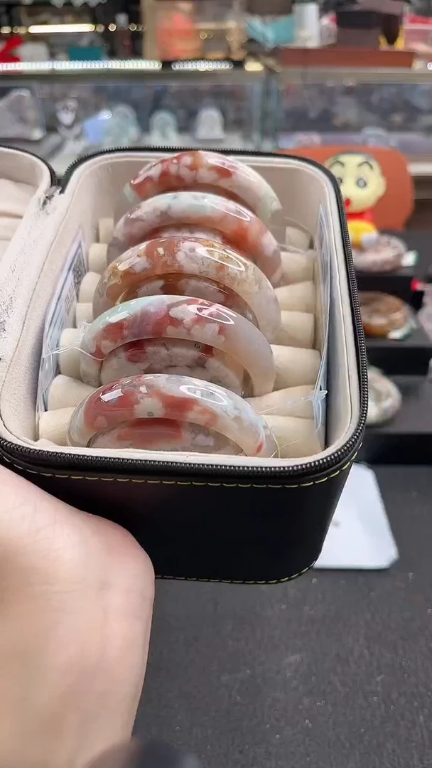 未镶嵌手镯石英质玉尘*丷圈口（赠品镯心）