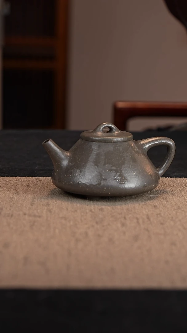【闪购商品】紫砂茶壶青灰泥子冶石瓢