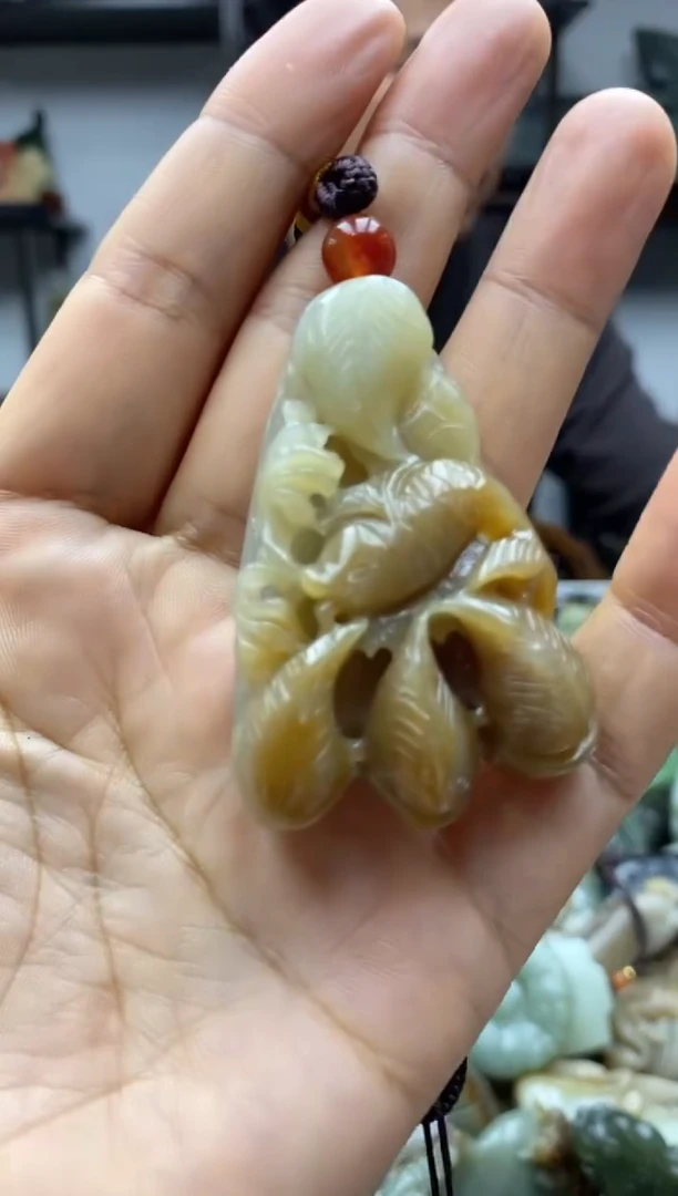 未镶嵌和田玉把件1