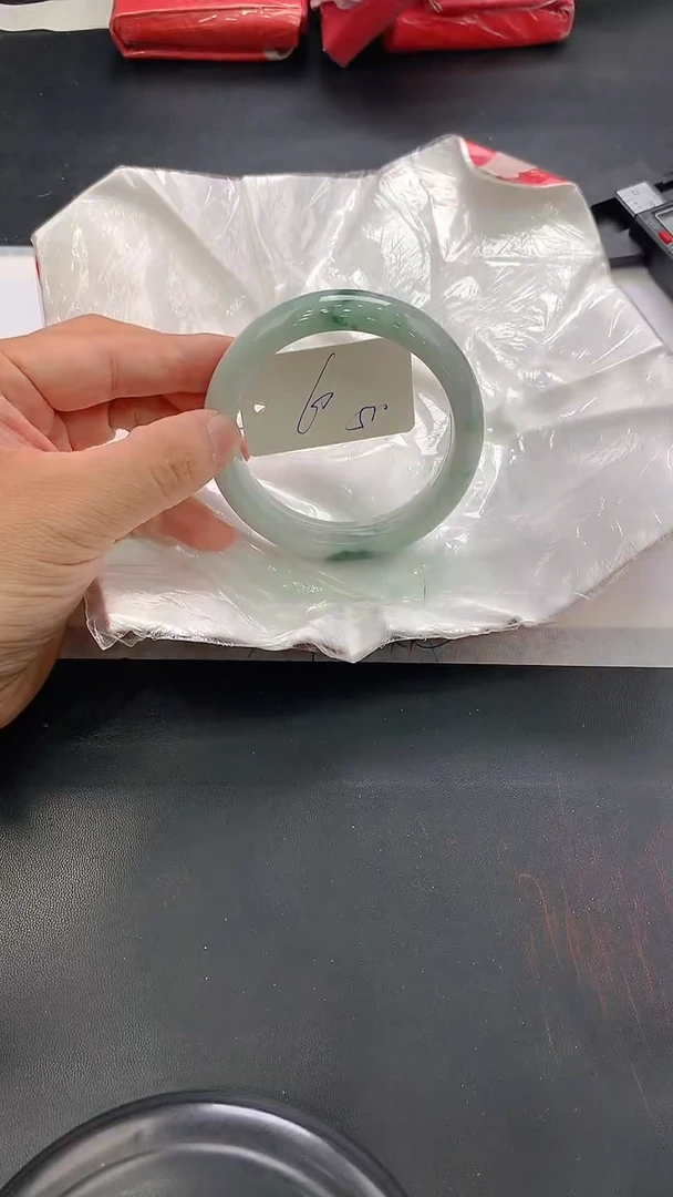 翡翠手镯未镶嵌263