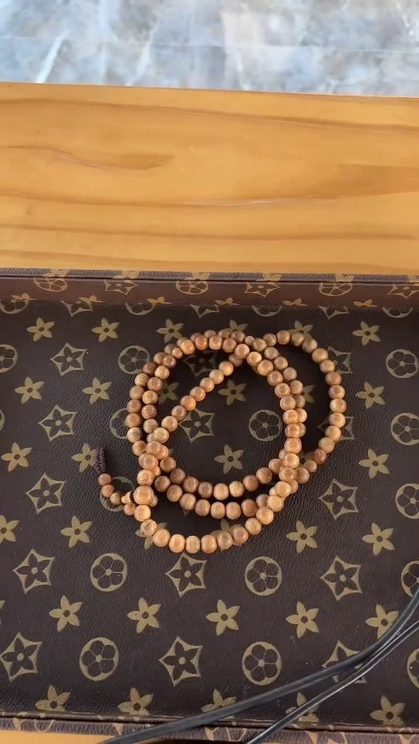 【闪购商品】沉香吊坠天然野加里曼丹红土0.8多圈22g+