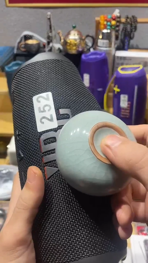 瓷片闪购商品 如图所示