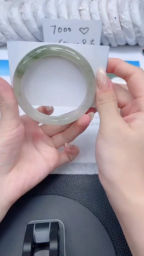 石英质玉手镯未镶嵌96-60.1