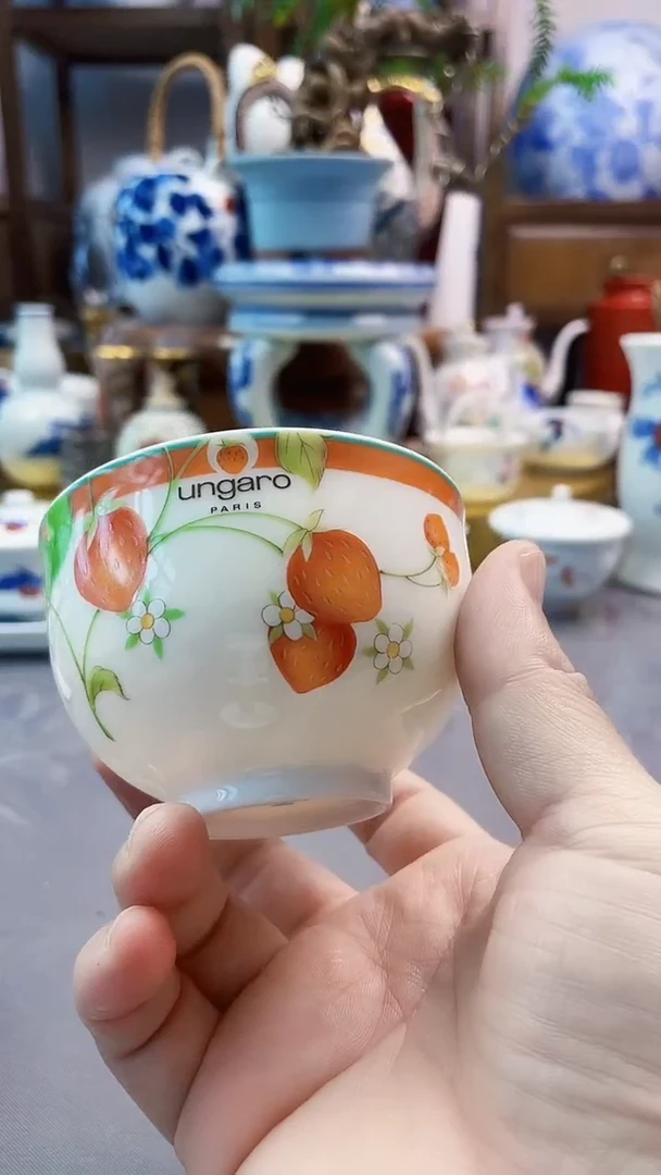 瓷片大*哥温加罗杯