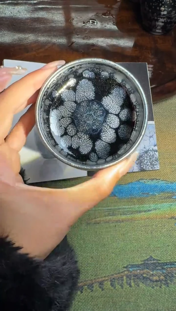 茶盏阙梅娇黑牡丹42