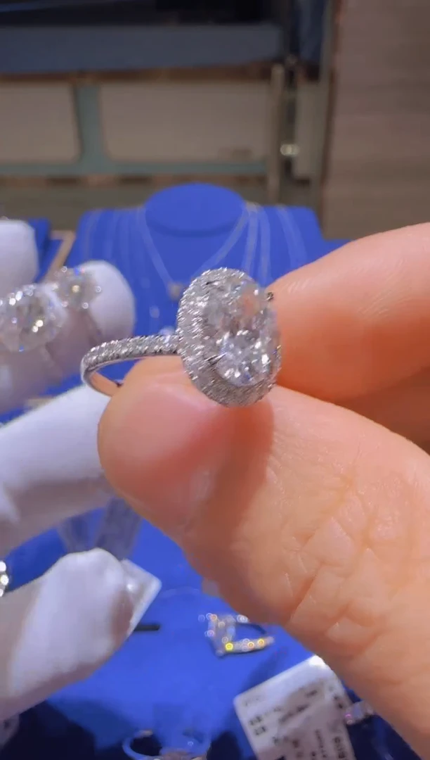 铂Pt950镶嵌实验室培育钻石戒指/指环椭圆围镶2卡15圈