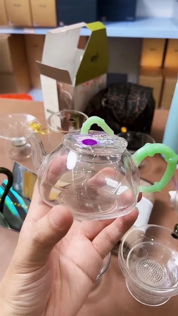 【闪购商品】禾器君漾壶浅玉色
