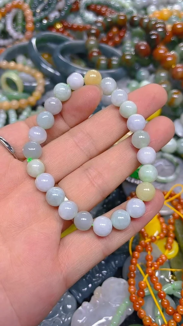 颈饰未镶嵌翡翠8mm/ M /翡翠A货，一件也是批发价