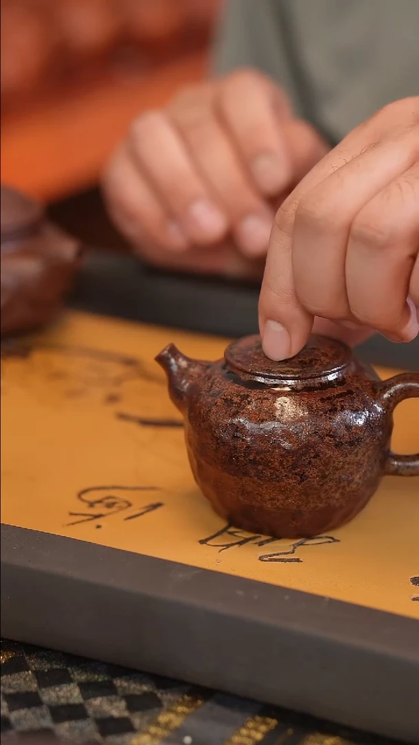 茶壶紫砂原矿手工制作