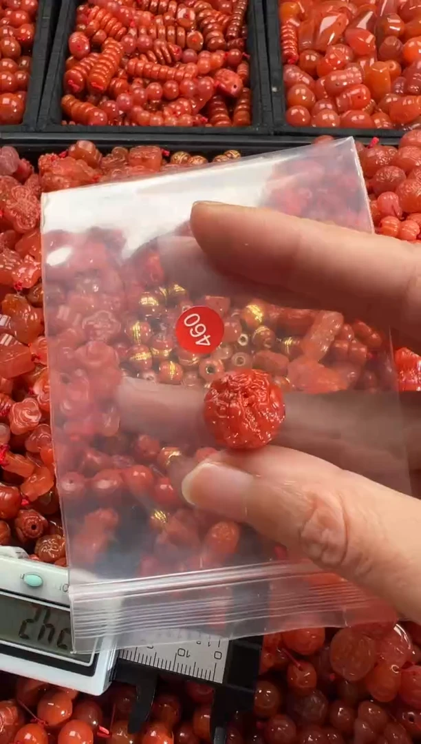 【闪购商品】南红玛瑙颈饰未镶嵌1