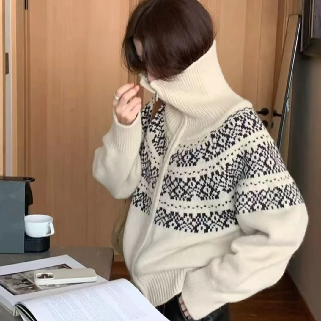 【运补】费尔岛 重磅韩系毛衣高翻领提花针织开衫外穿秋冬款外套女