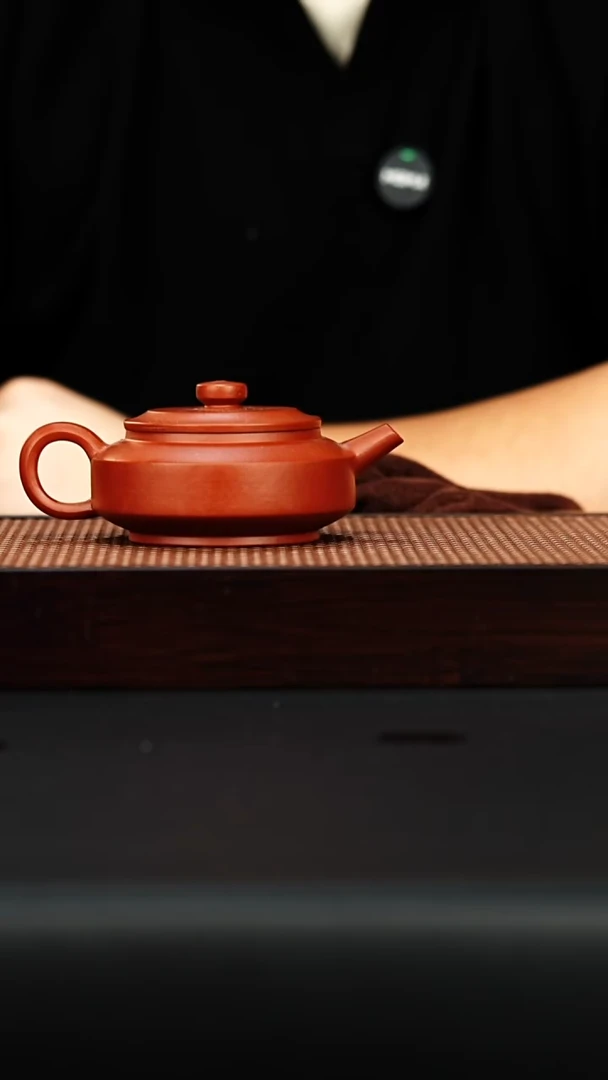 茶壶紫砂宜兴紫砂 周盘壶 大红袍