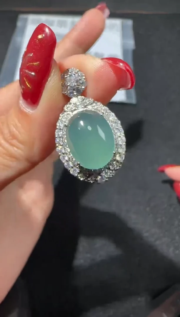 【闪购商品】翡翠吊坠(赠链)未镶嵌8983多样性发货拍一发一