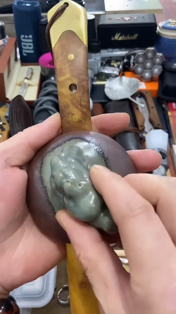 瓷片闪购商品 如图所示