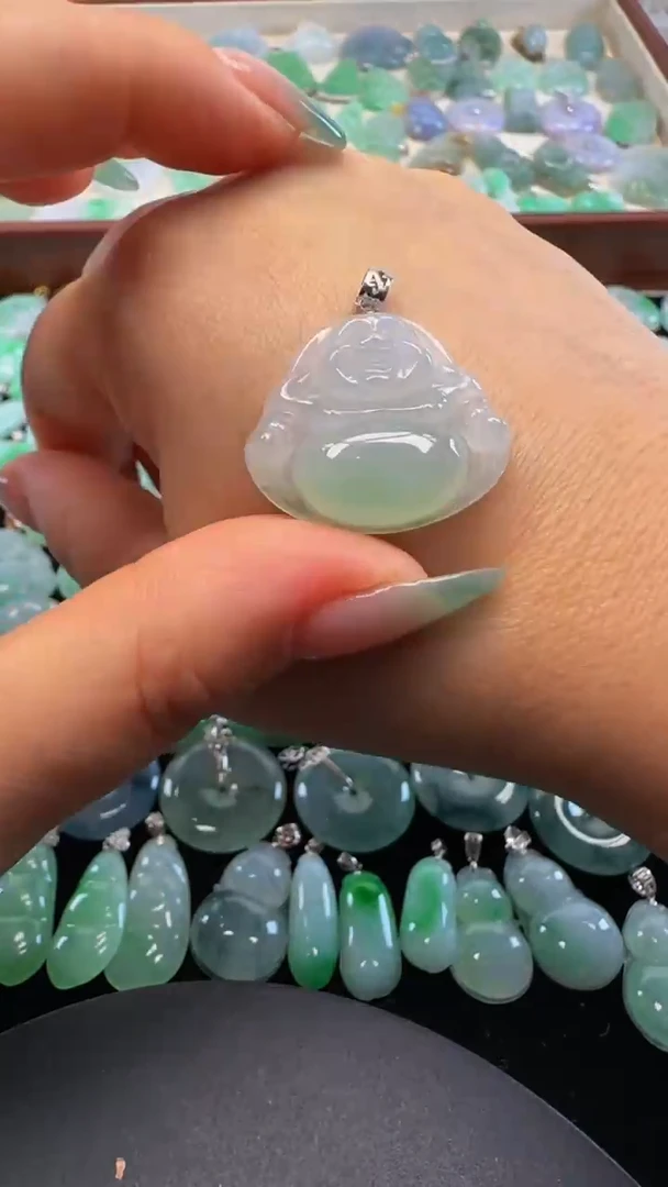 吊坠(不含链)18K金镶嵌翡翠佛公