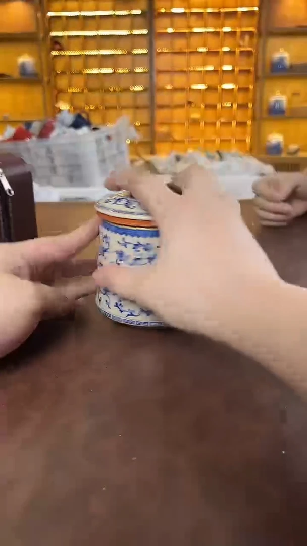 瓷片鸣盏居11111办公吧