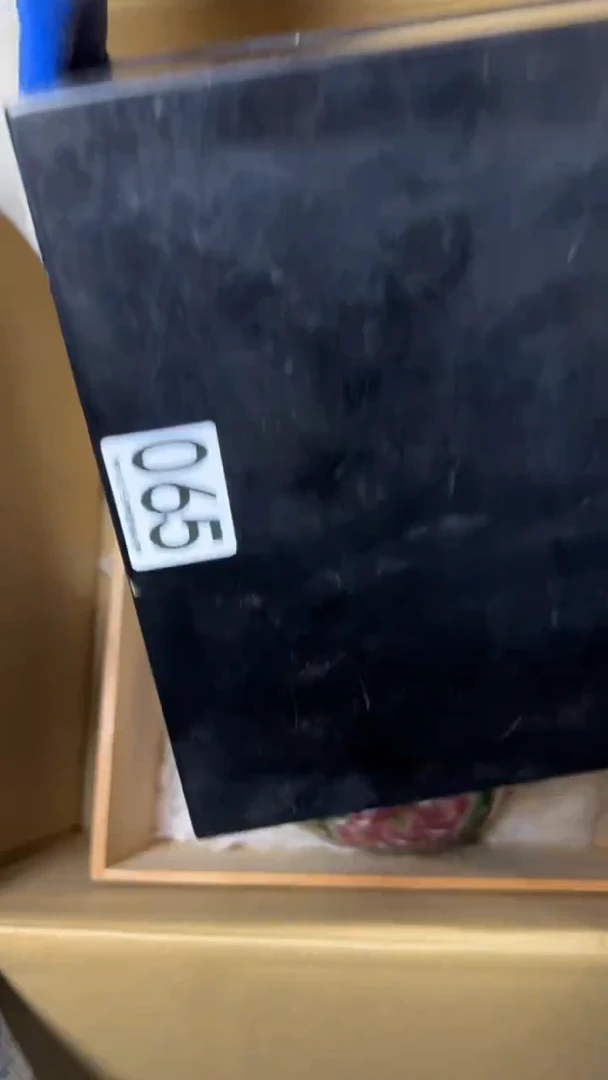 山*的065       茶零配