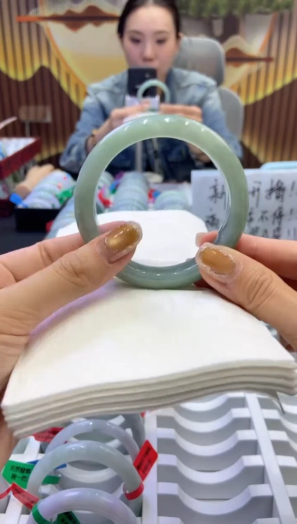 未镶嵌手镯翡翠0009539