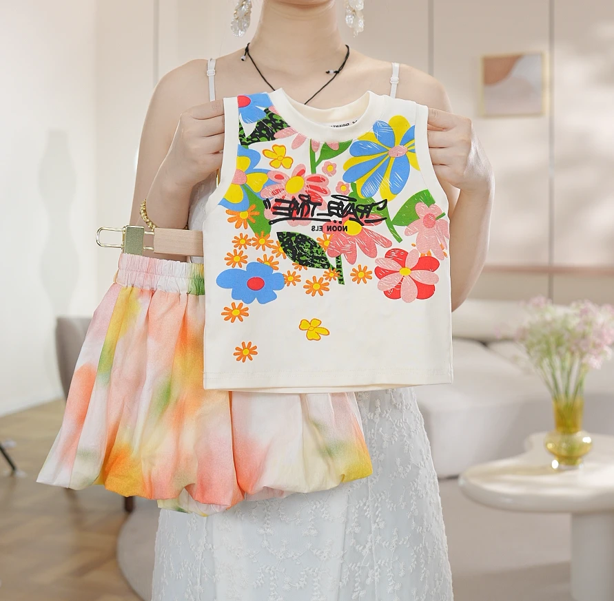 夏季无袖花朵上衣裙裤两件套SC40084