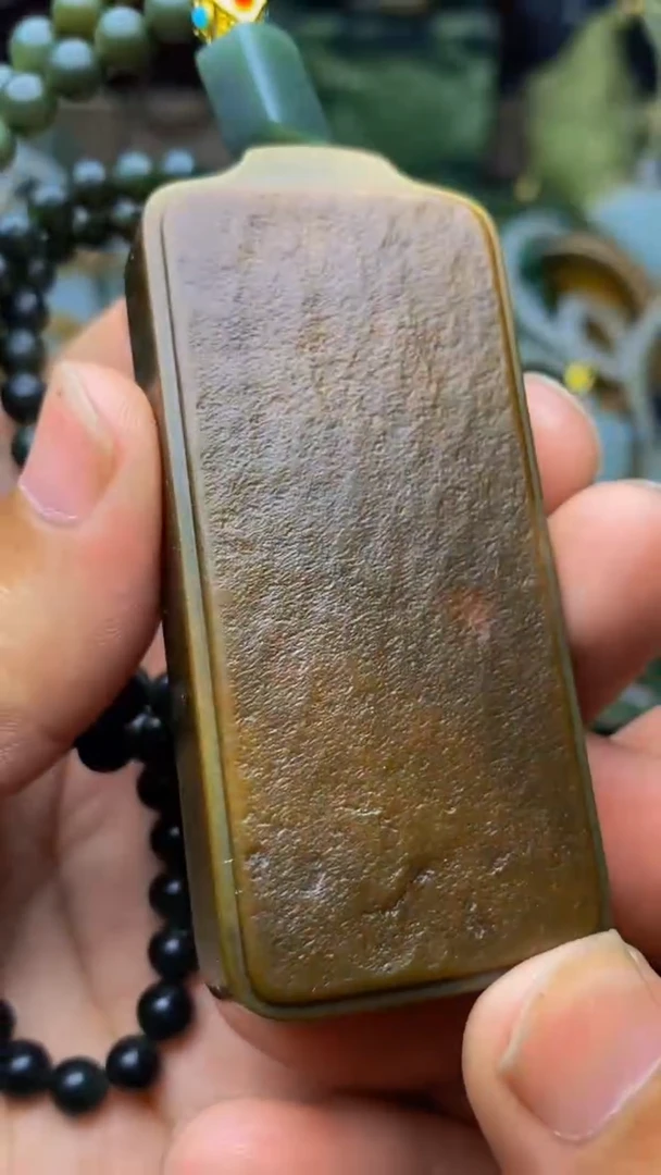 未镶嵌和田玉挂件1