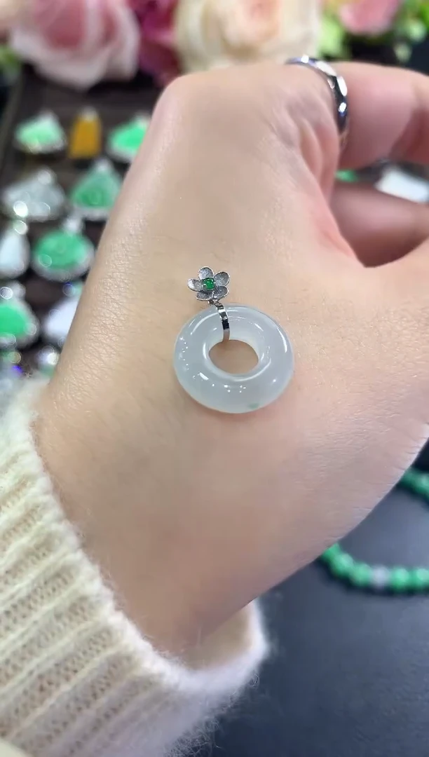 吊坠(不含链)18K金镶嵌翡翠b4