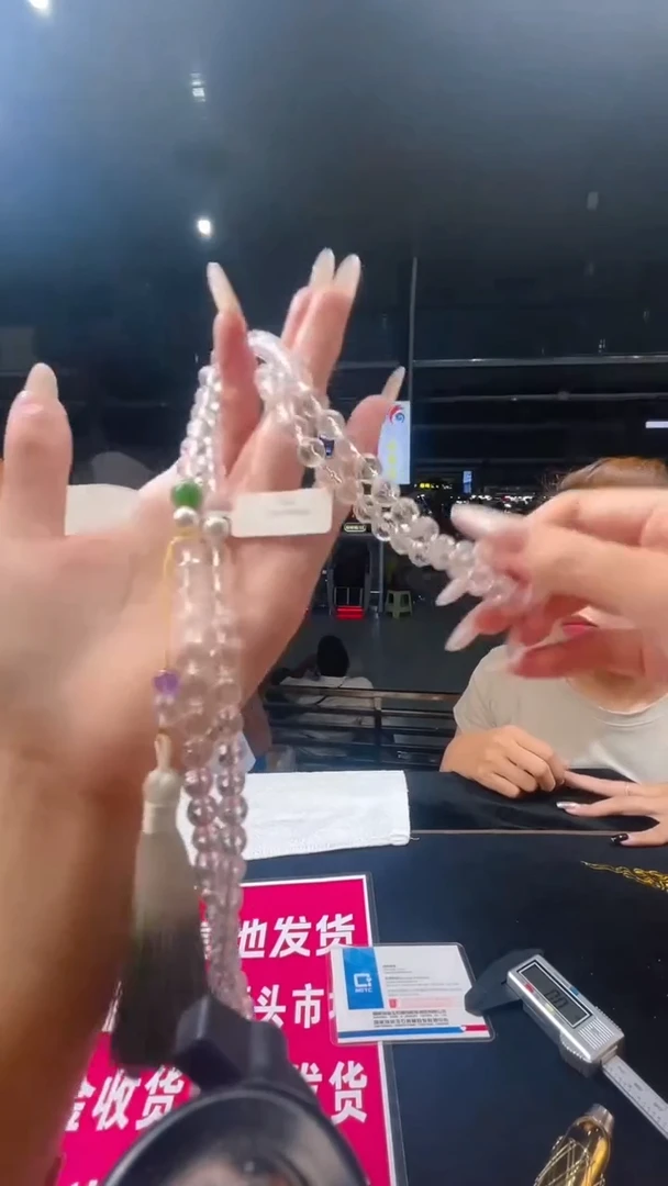 未镶嵌颈饰水晶天然玉石多样性发其一