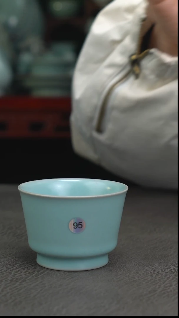 天蓝釉95号卷足马蹄杯精品-二