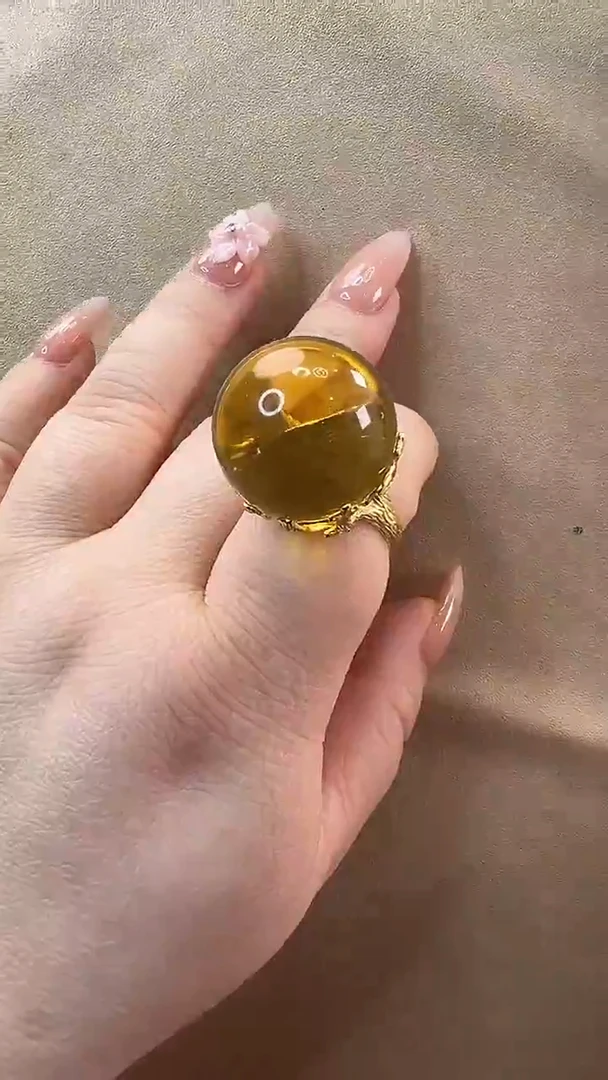 琥珀未镶嵌戒指戒指