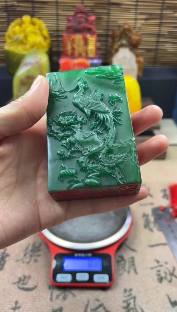 寿山石印石绝绿丹阳朝凤
