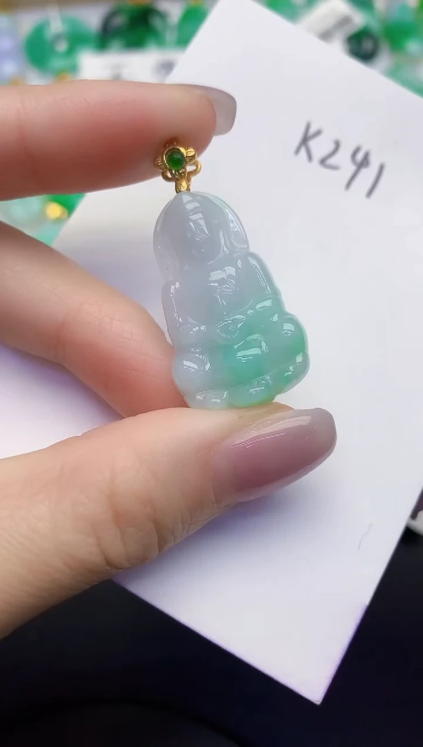 颈饰未镶嵌翡翠缅甸天然翡翠A货