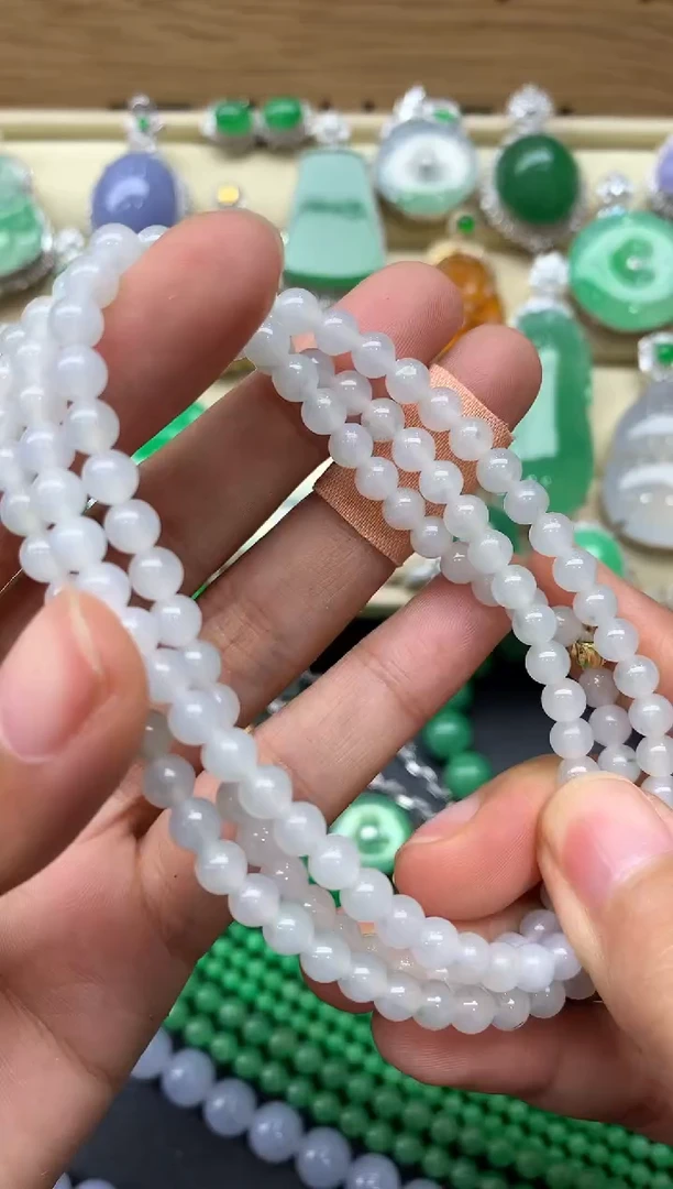 翡翠未镶嵌颈饰155-中国好珍宝