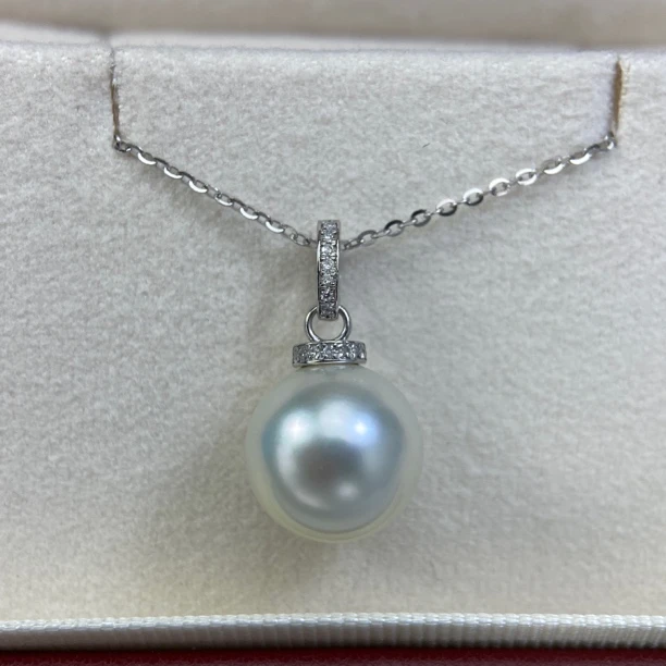 纯天然正品海水珍珠18k金镶嵌钻石奶嘴万能扣澳白吊坠气质爆款