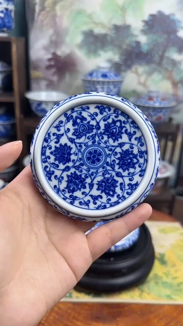其他青花缠枝莲盖置