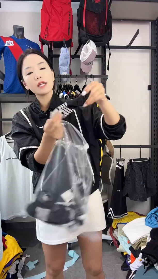 807编码 瑕疵款直播间过款为准 尺码6