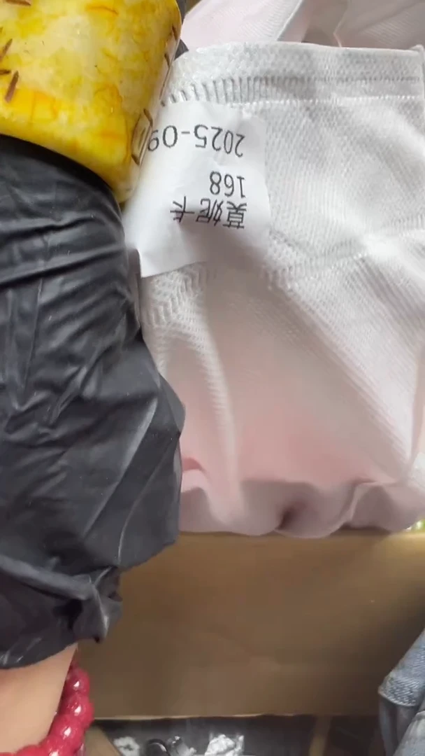 手工艺品琉璃莫**?瓷片瓷片瓷片瓷片