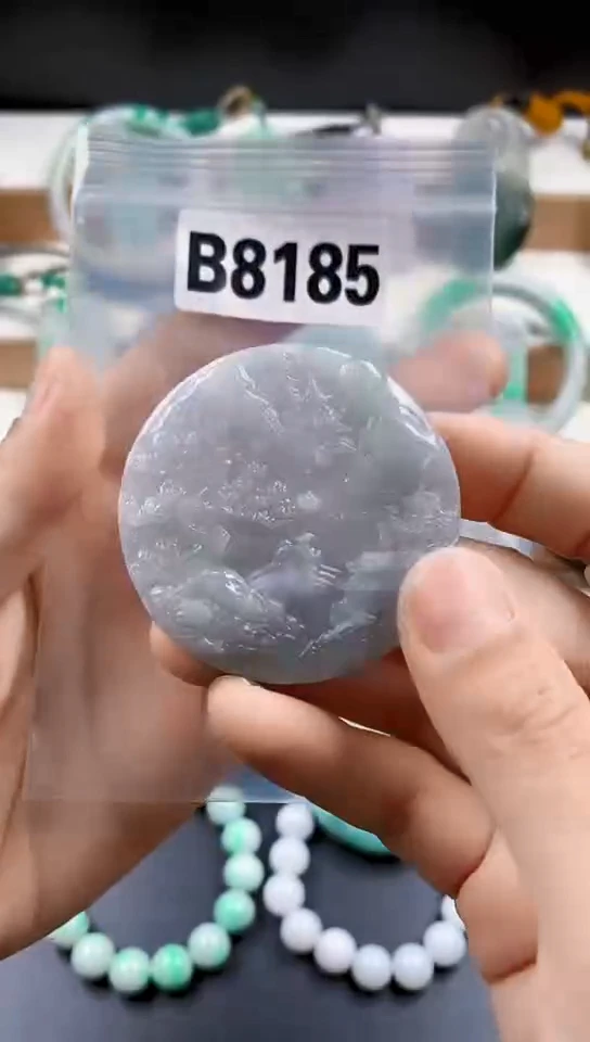 颈饰未镶嵌翡翠天然翡翠吊坠挂件