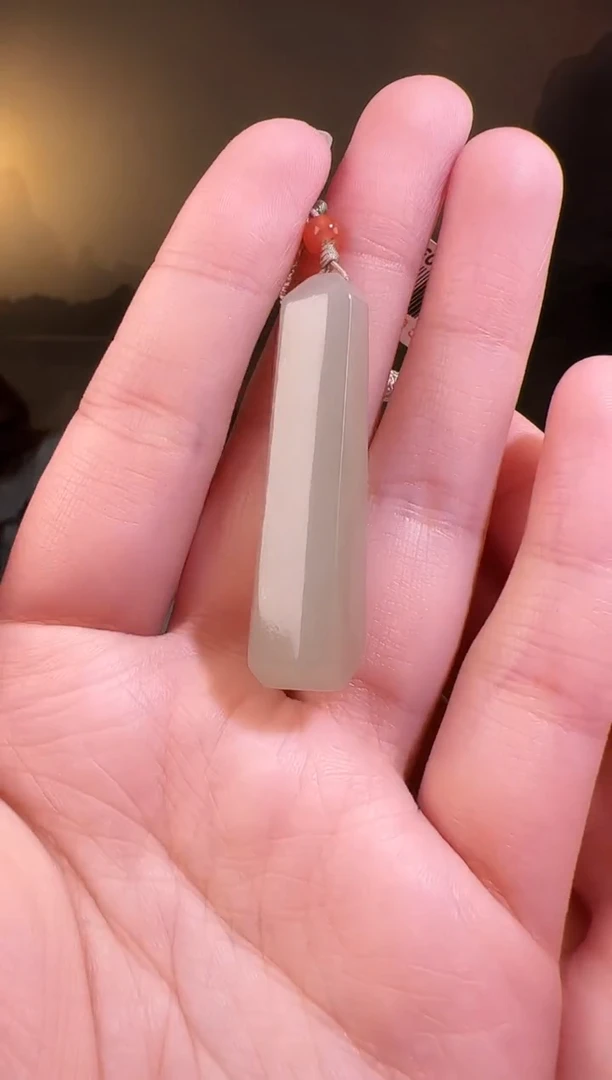 【闪购商品】和田玉颈饰未镶嵌带包容 1099