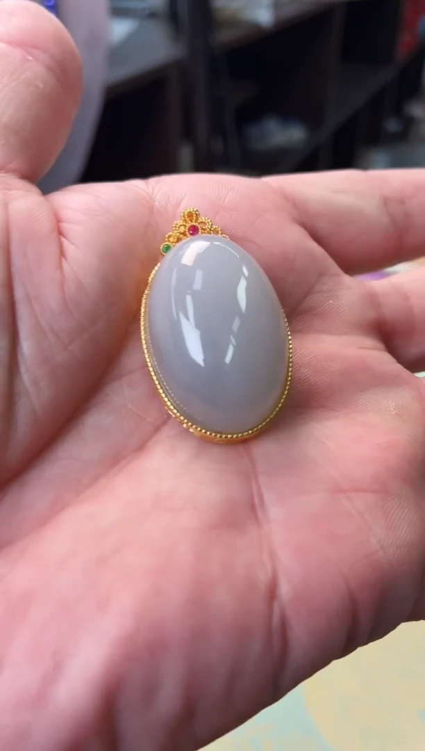 吊坠(不含链)18K金镶嵌和田玉t06多样性其一18K厚装