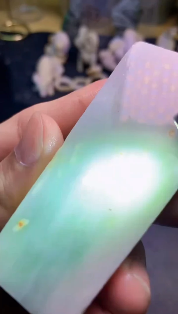 翡翠未镶嵌颈饰天然翡翠151