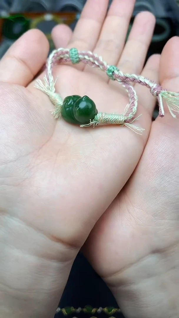 未镶嵌手绳和田玉趴趴猫 06