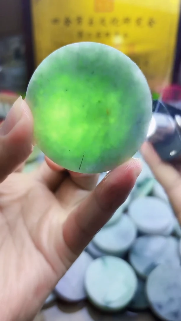 翡翠挂件未镶嵌A货常星978