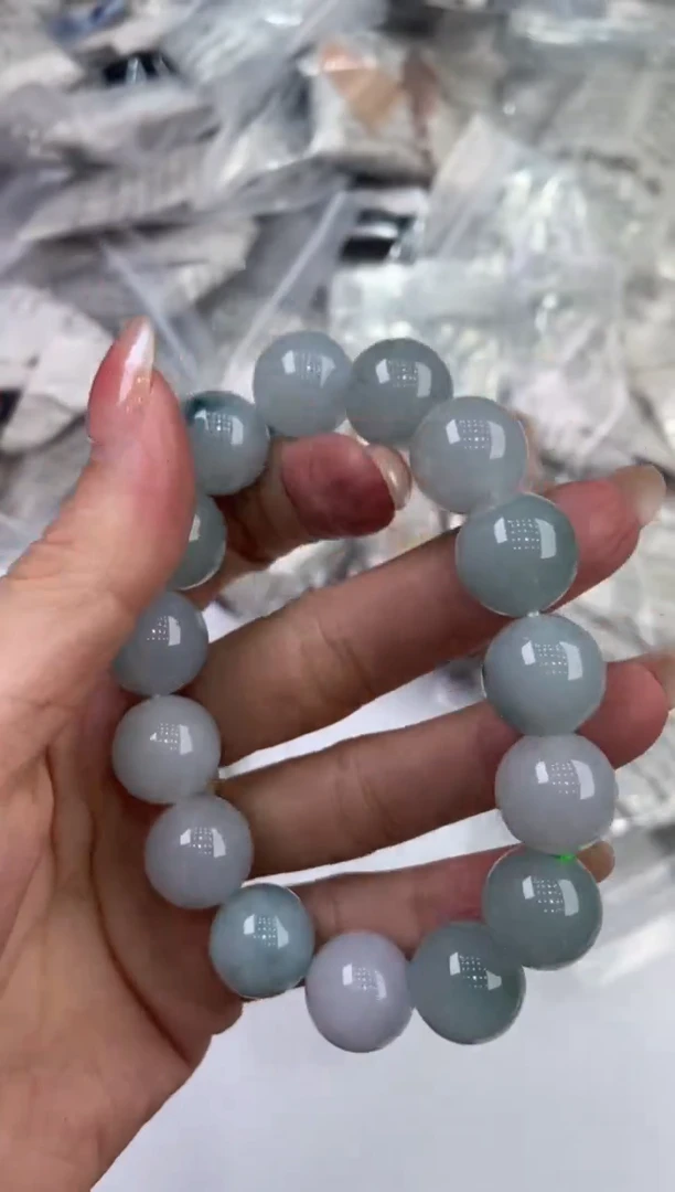 翡翠挂件未镶嵌2223114