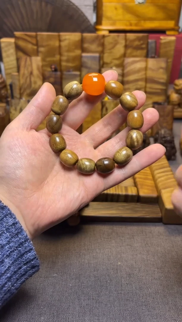 【闪购商品】楠木（金丝楠）其他枣型珠76