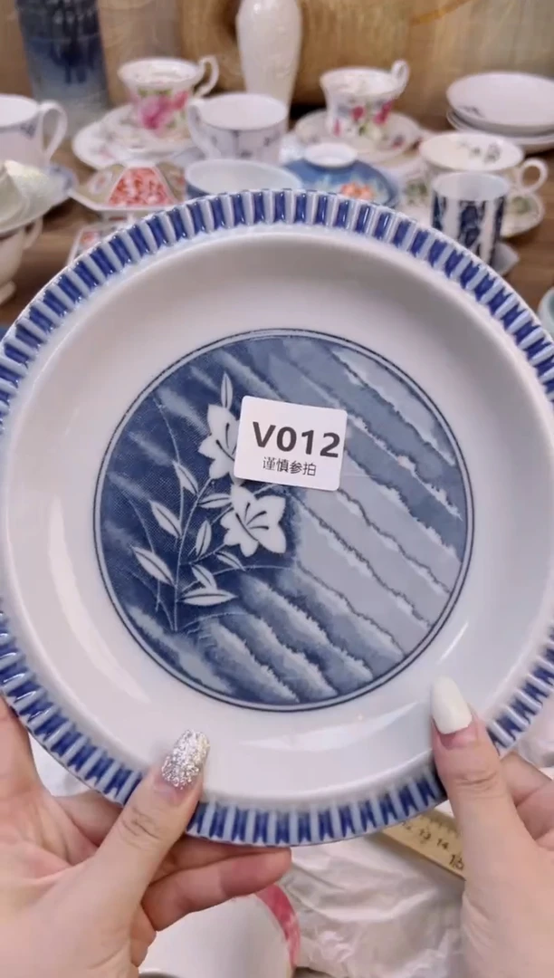 瓷片悠*           12