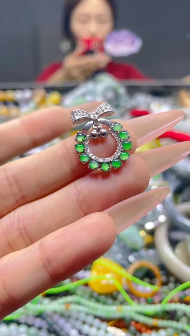 颈饰未镶嵌翡翠多样性择优发货