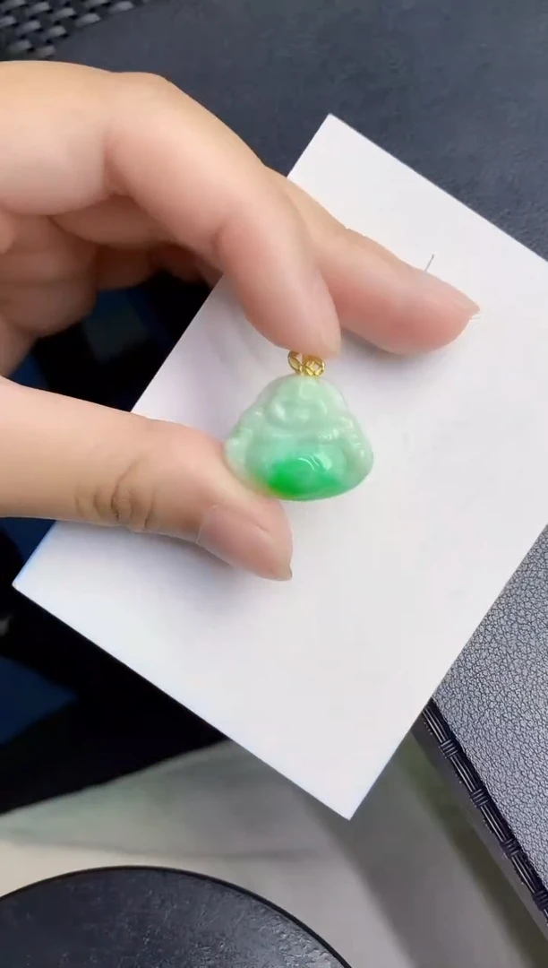 翡翠未镶嵌颈饰天然缅甸a货翡翠