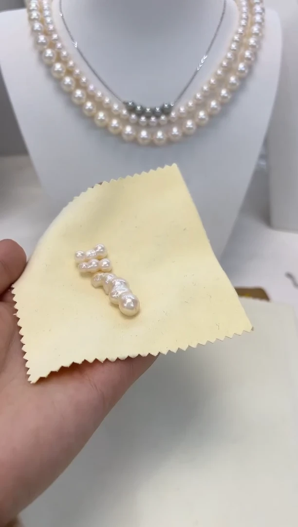 【闪购商品】淡水珍珠颈饰银S925镶嵌吊坠随机一个