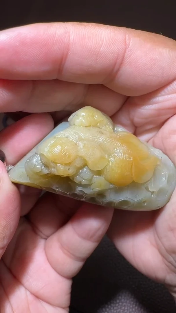 未镶嵌和田玉挂件和田玉