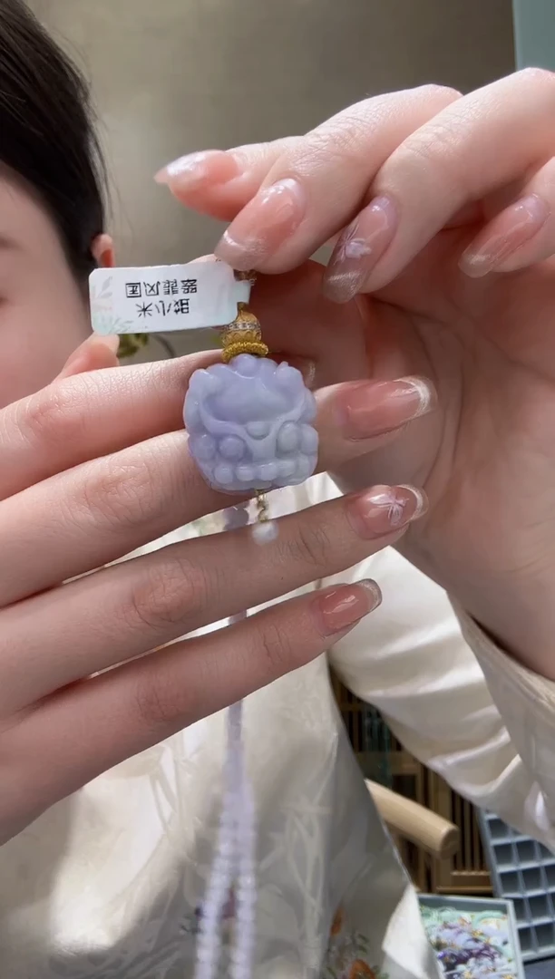 【闪购商品】翡翠颈饰未镶嵌吊坠