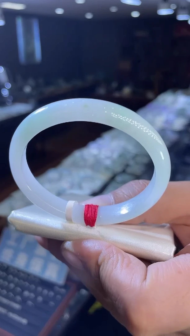 未镶嵌手镯翡翠贵妃53